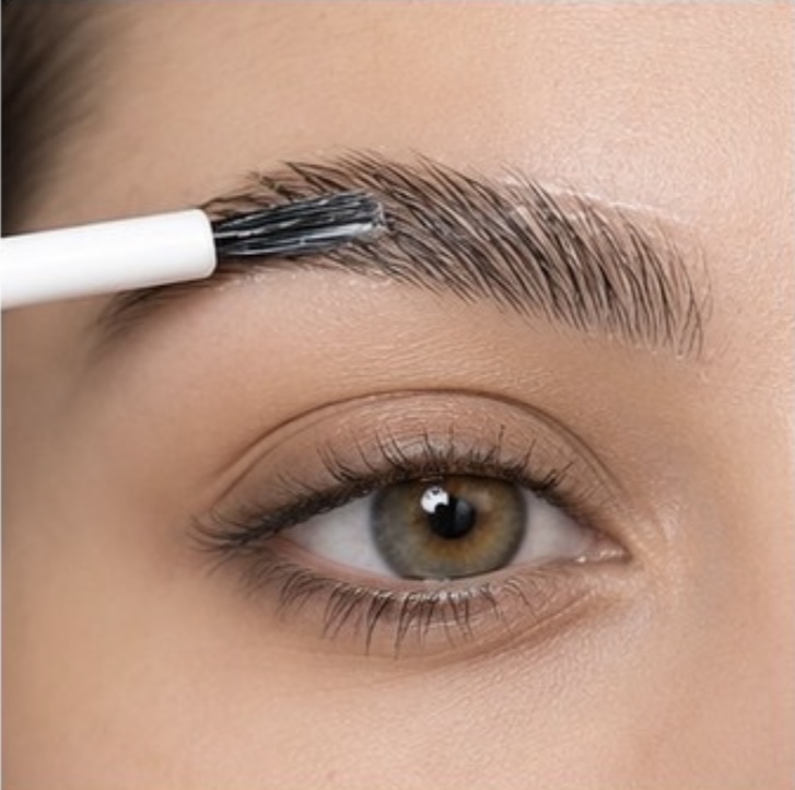 Hidratación de cejas
