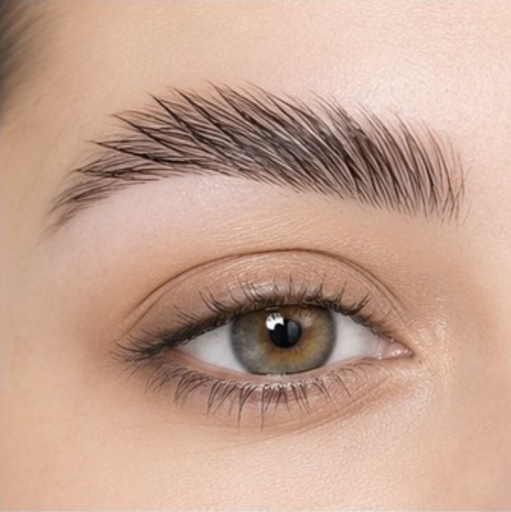 Laminado de cejas